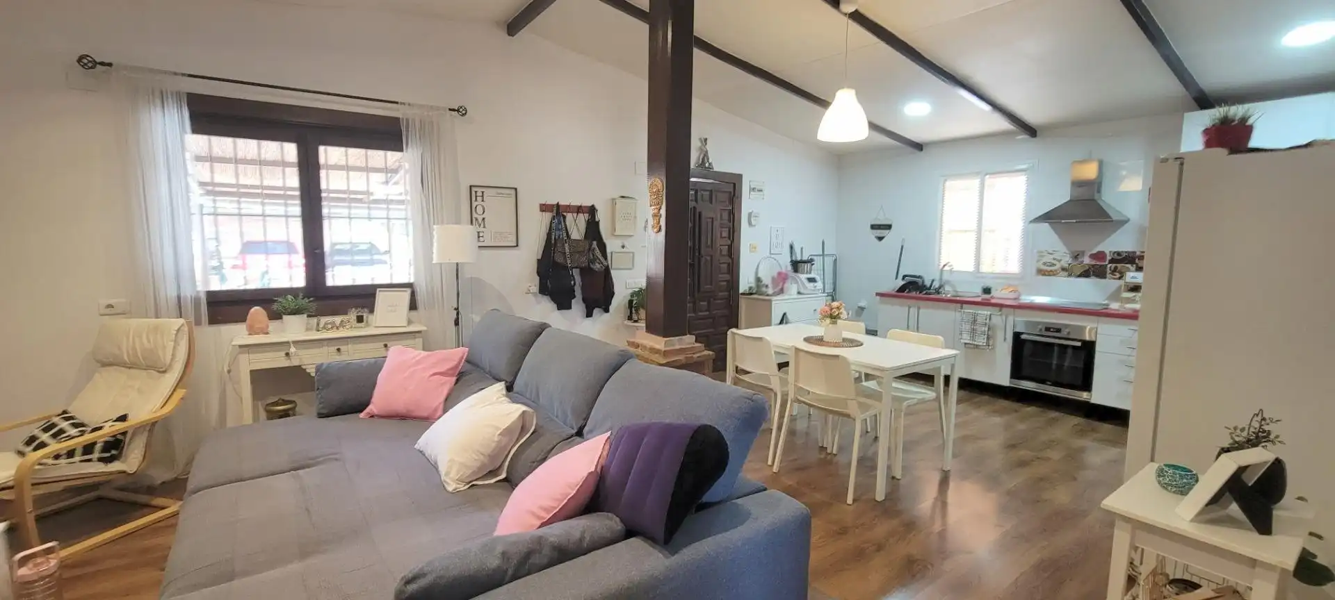 Sala d'estar de Finca rústica en venda en Pizarra amb Aire condicionat, Calefacció i Piscina