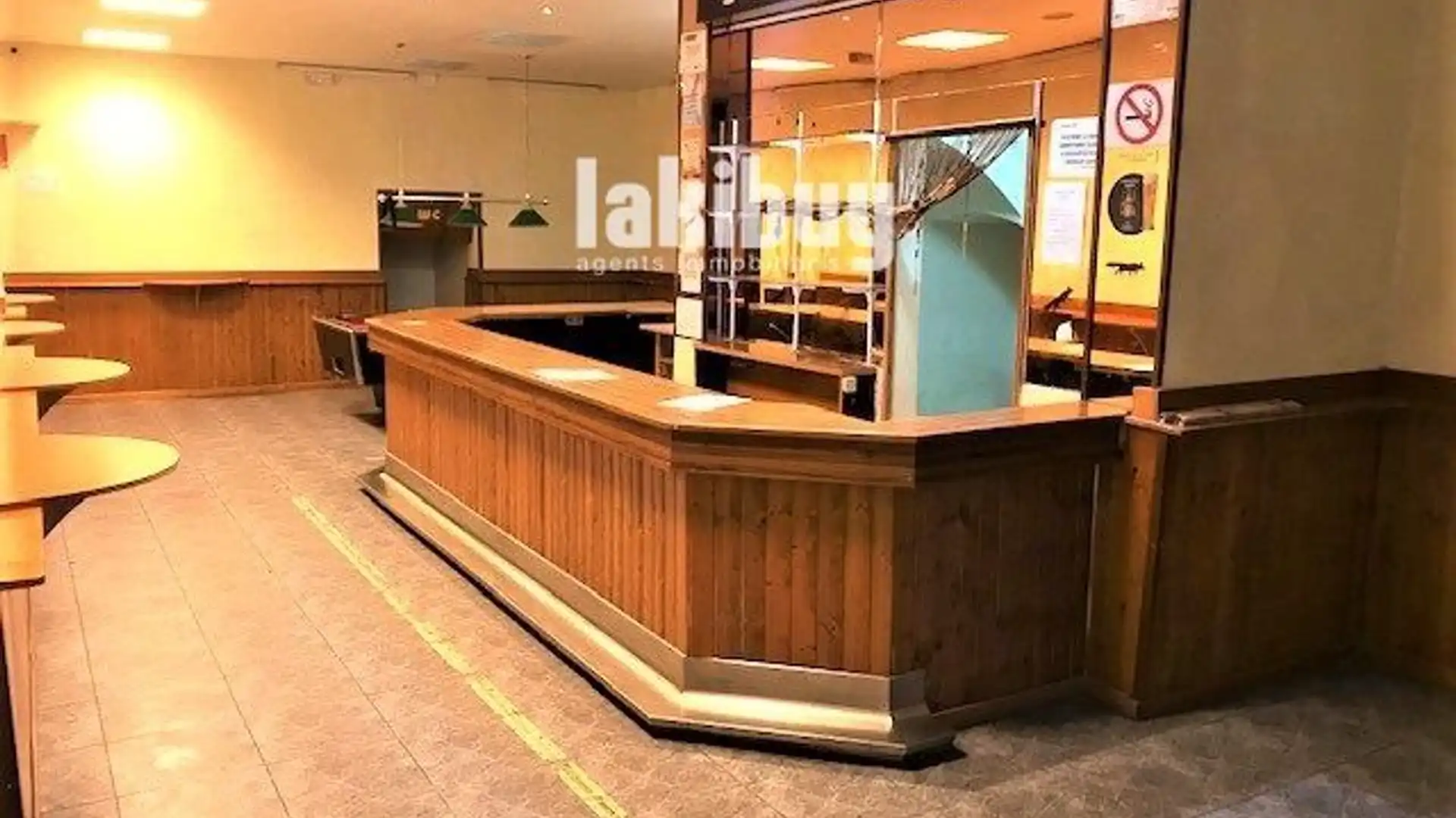 Local de alquiler en Juneda