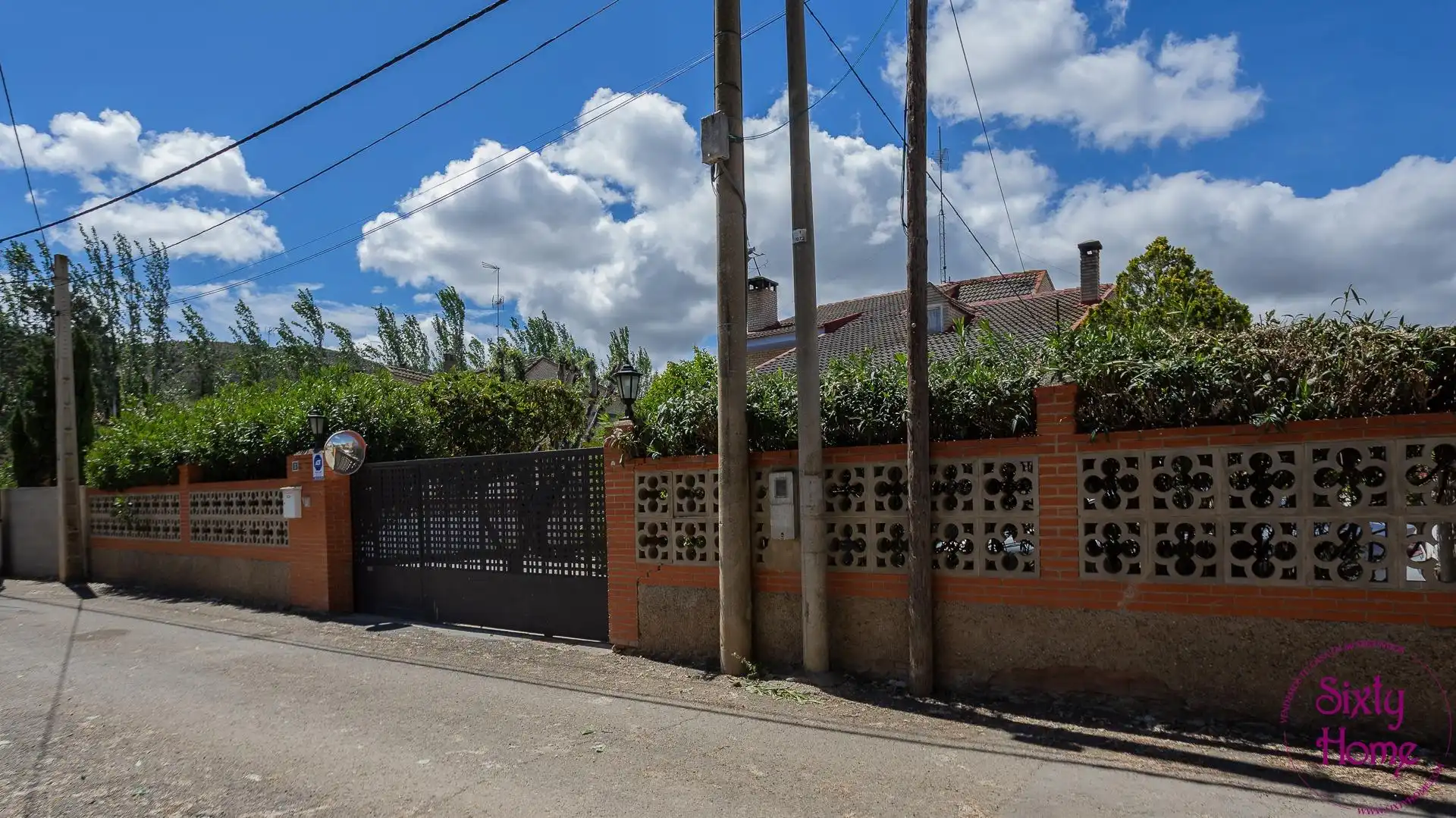 Vista exterior de Casa o chalet en venta en Cadrete con Aire acondicionado, Calefacción y Jardín privado