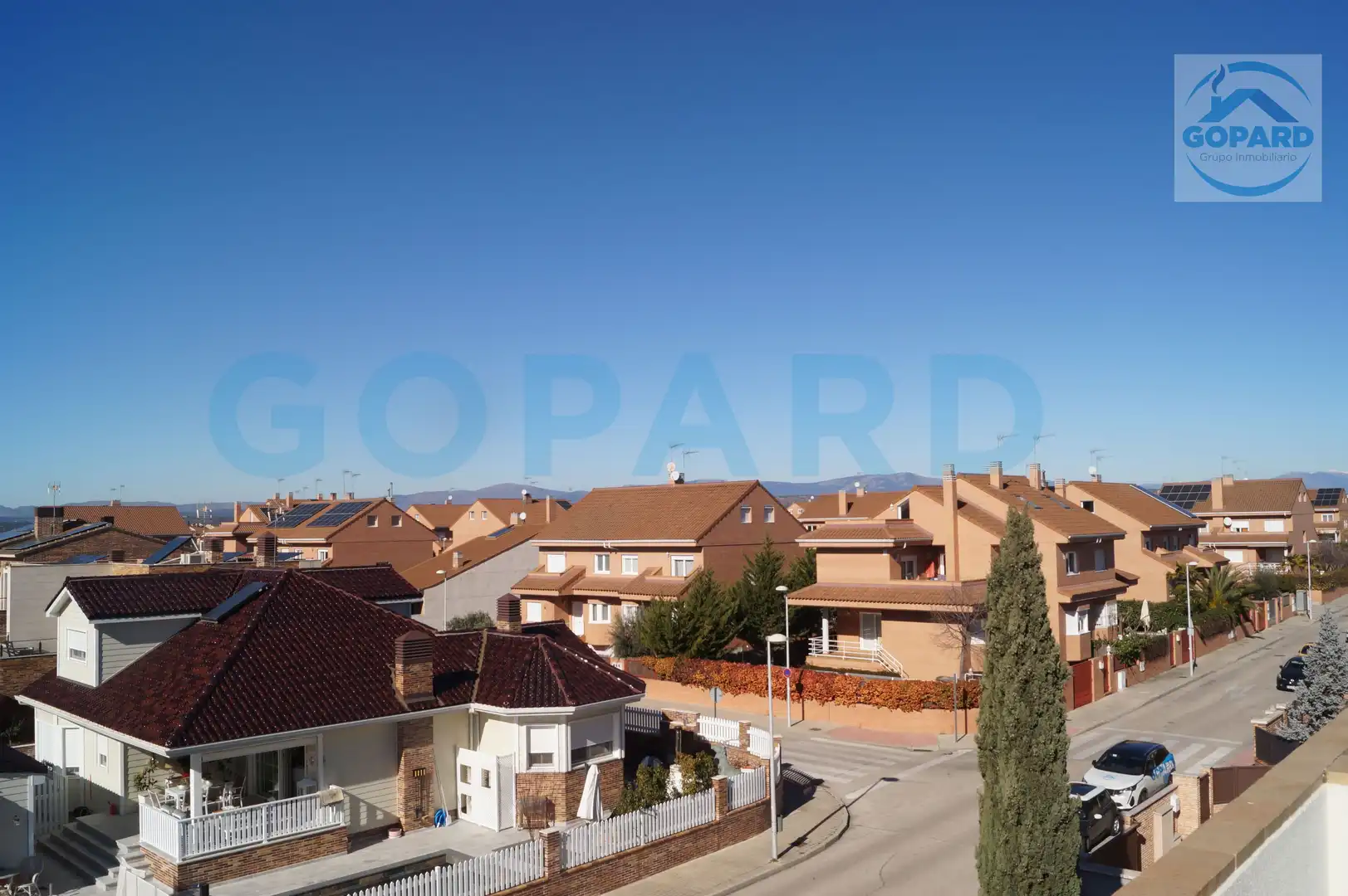 Vista exterior de Casa adosada de alquiler en Villanueva de la Cañada con Aire acondicionado, Calefacción y Jardín privado