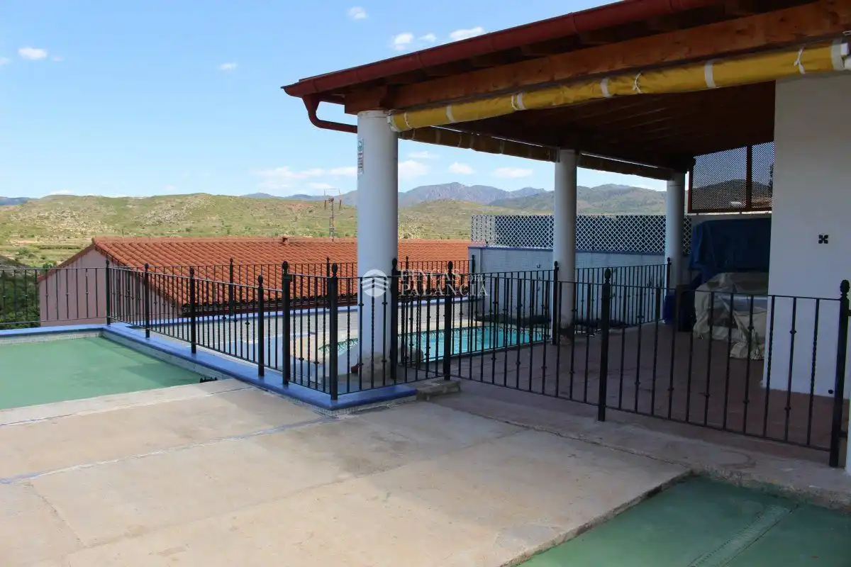 Piscina de Casa o chalet en venta en Soneja con Aire acondicionado, Trastero y Piscina