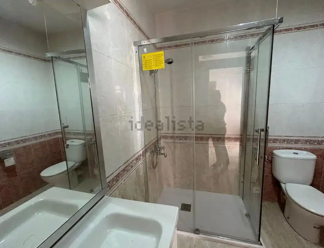 Bany de Casa o xalet en venda en Torralba de Calatrava amb Calefacció, Terrassa i Moblat
