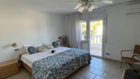 Dormitori de Casa o xalet en venda en Roses amb Aire condicionat, Terrassa i Piscina