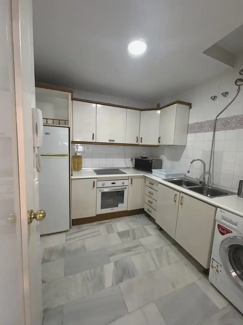 Cocina de Apartamento en venta en Jerez de la Frontera con Aire acondicionado