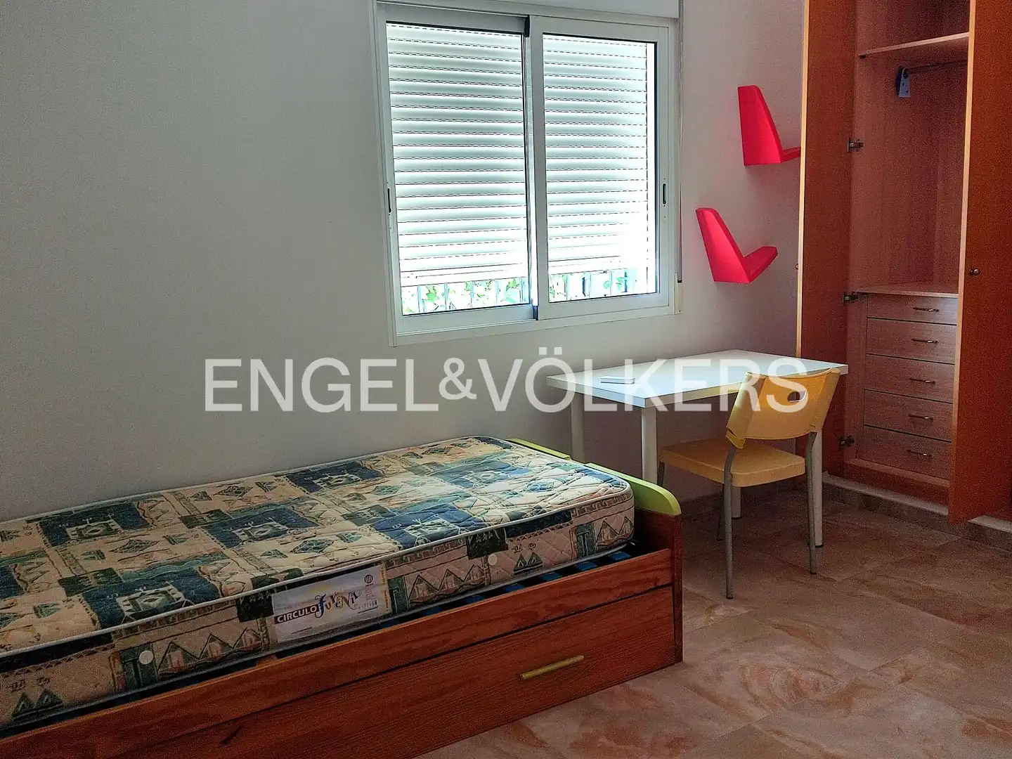 Bedroom of Houses for rent in Picassent  with Air Conditioner, Heating and Private garden