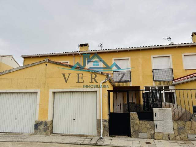 Casa-chalet en Venta en Oropesa