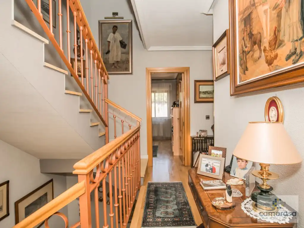 Casa o chalet en venta en Ávila con Jardín privado, Piscina y Piscina comunitaria