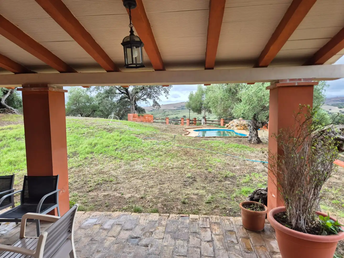 Jardí de Finca rústica en venda en Puerto Serrano amb Aire condicionat, Calefacció i Jardí privat