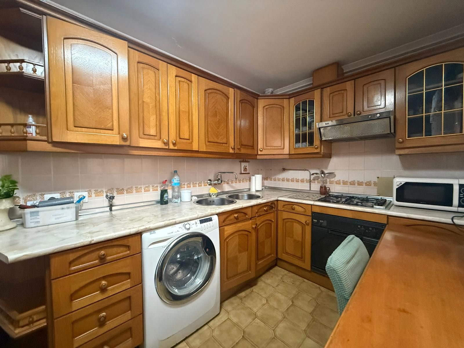 Kitchen of Flat for sale in Tomelloso  with Heating, Private garden and Furnished