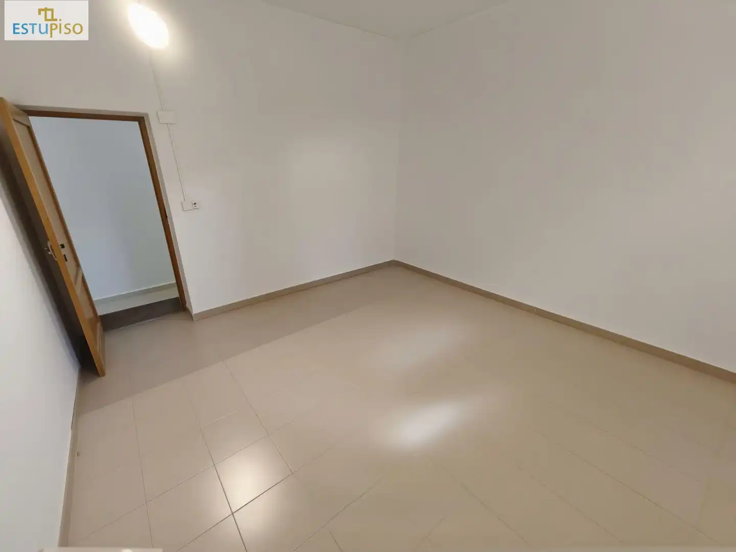 Piso en venta en Calle CEFERINO URIEN, Ali Gobeo