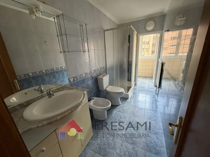 Bathroom of Flat for sale in Gijón   with Heating