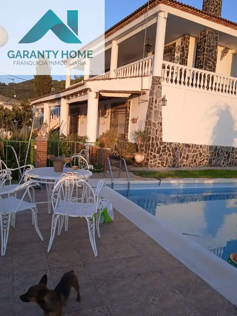 Houses for sale in Jamilena  with Private garden, Terrace and Swimming Pool