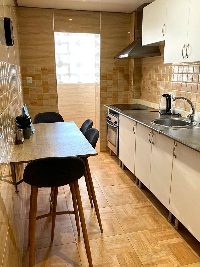 Cuina de Apartament en venda en Alicante / Alacant amb Balcó