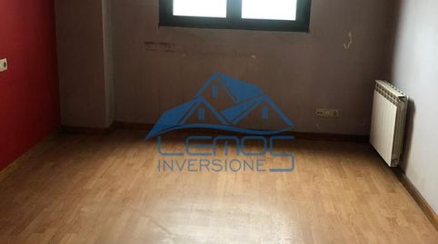 Foto 2 de Piso en venta en Antonio Cortés, Cuatro Vientos, Ponferrada