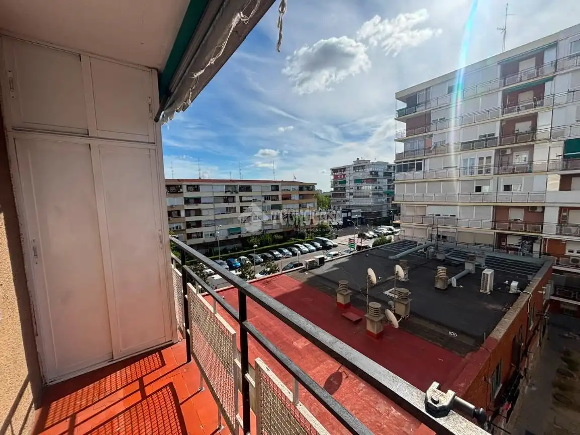 Terrassa de Pis en venda en Madrid amb Aire condicionat, Calefacció i Terrassa