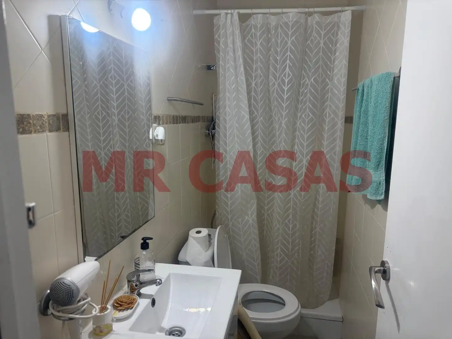 Baño de Piso en venta en Rubí con Aire acondicionado, Amueblado y Balcón