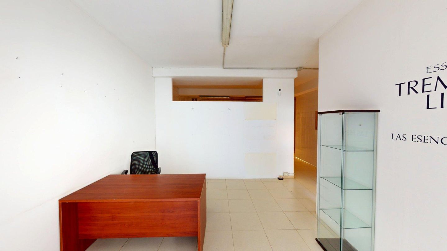 Local de lloguer a Platja Gran