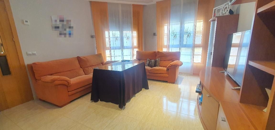 Sala d'estar de Casa adosada en venda en Hellín amb Aire condicionat, Calefacció i Traster