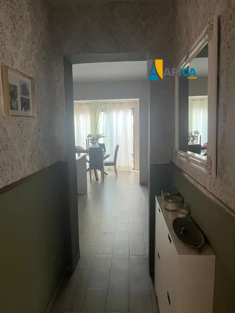 Menjador de Casa adosada en venda en La Línea de la Concepción amb Terrassa i Moblat