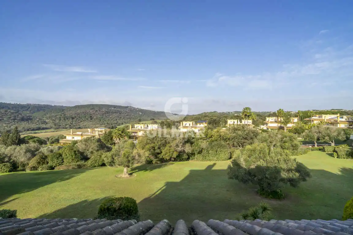 Garten von Maisonette zum Verkauf in Sotogrande mit Heizung, Abstellraum und Schwimmbad