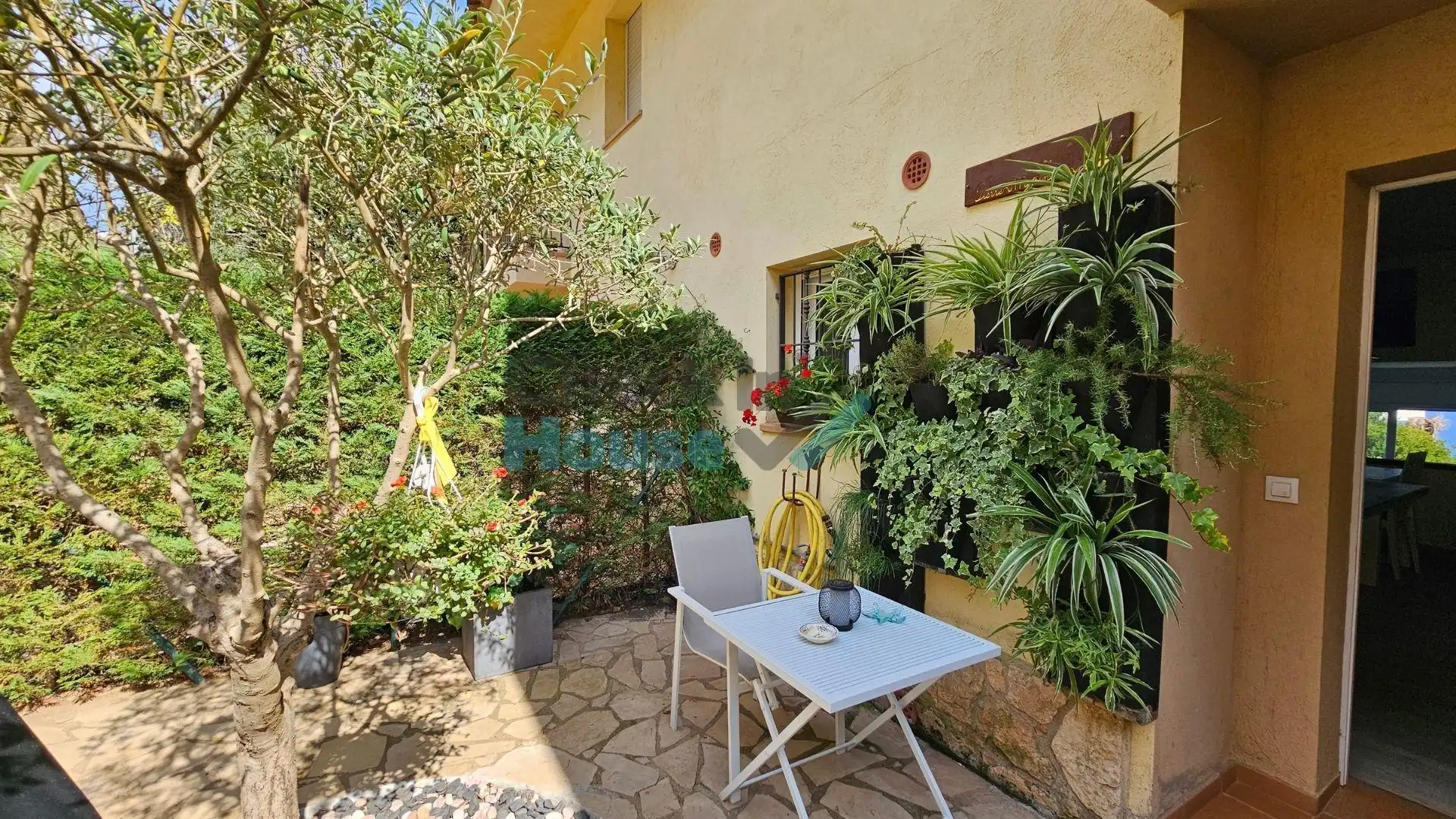 Jardí de Casa adosada en venda en Sant Feliu de Guíxols amb Calefacció i Jardí privat