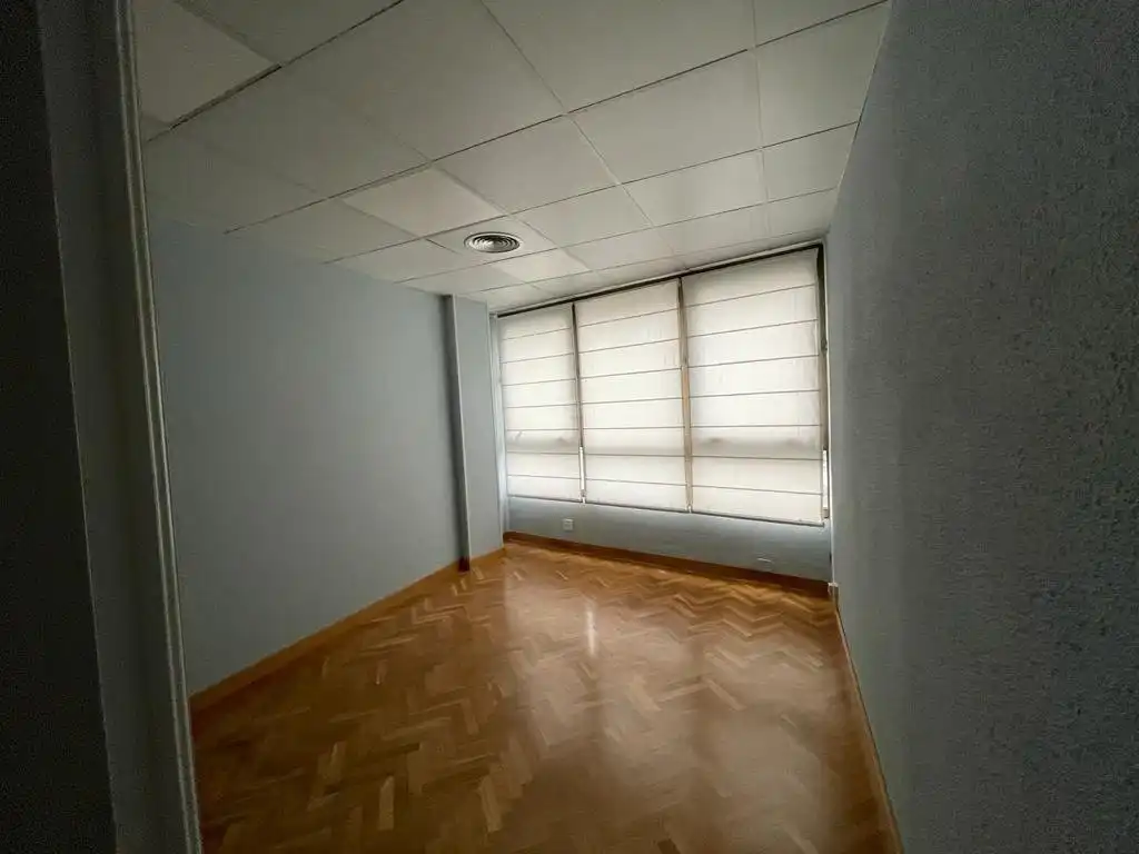 Bureau à louer à Centro