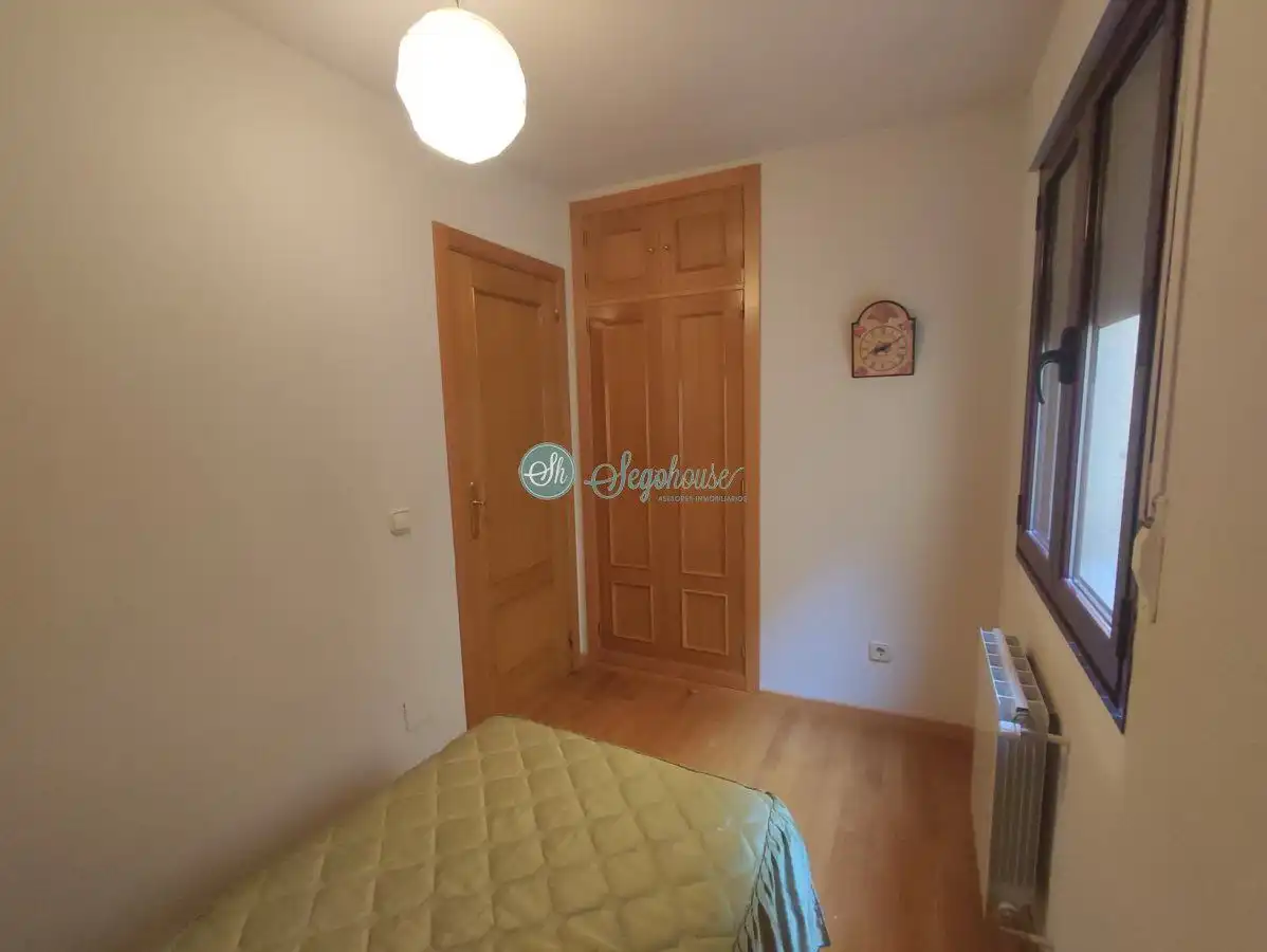 Bedroom of Flat for sale in Palazuelos de Eresma  with Heating, Storage room and Community pool