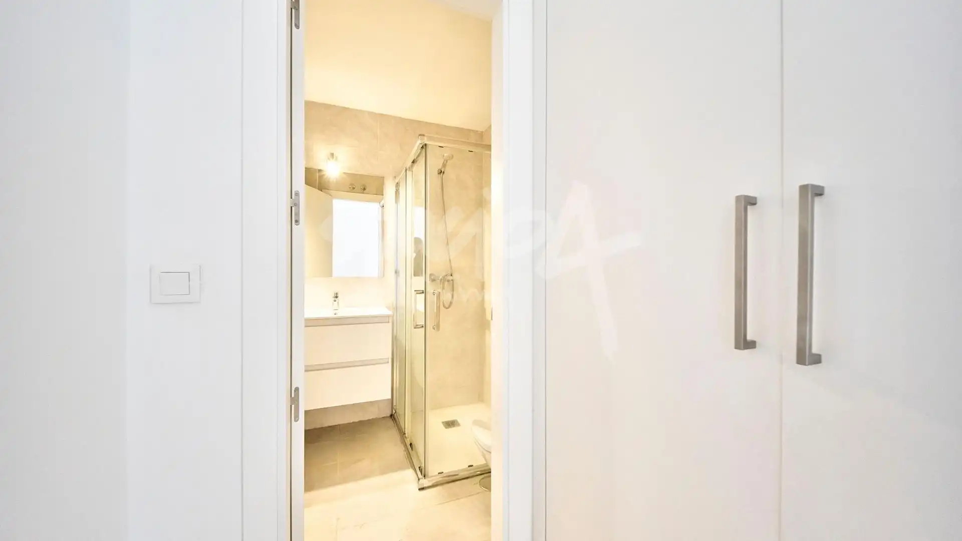 Baño de Loft en venta en Madrid con Calefacción, Jardín privado y Piscina comunitaria