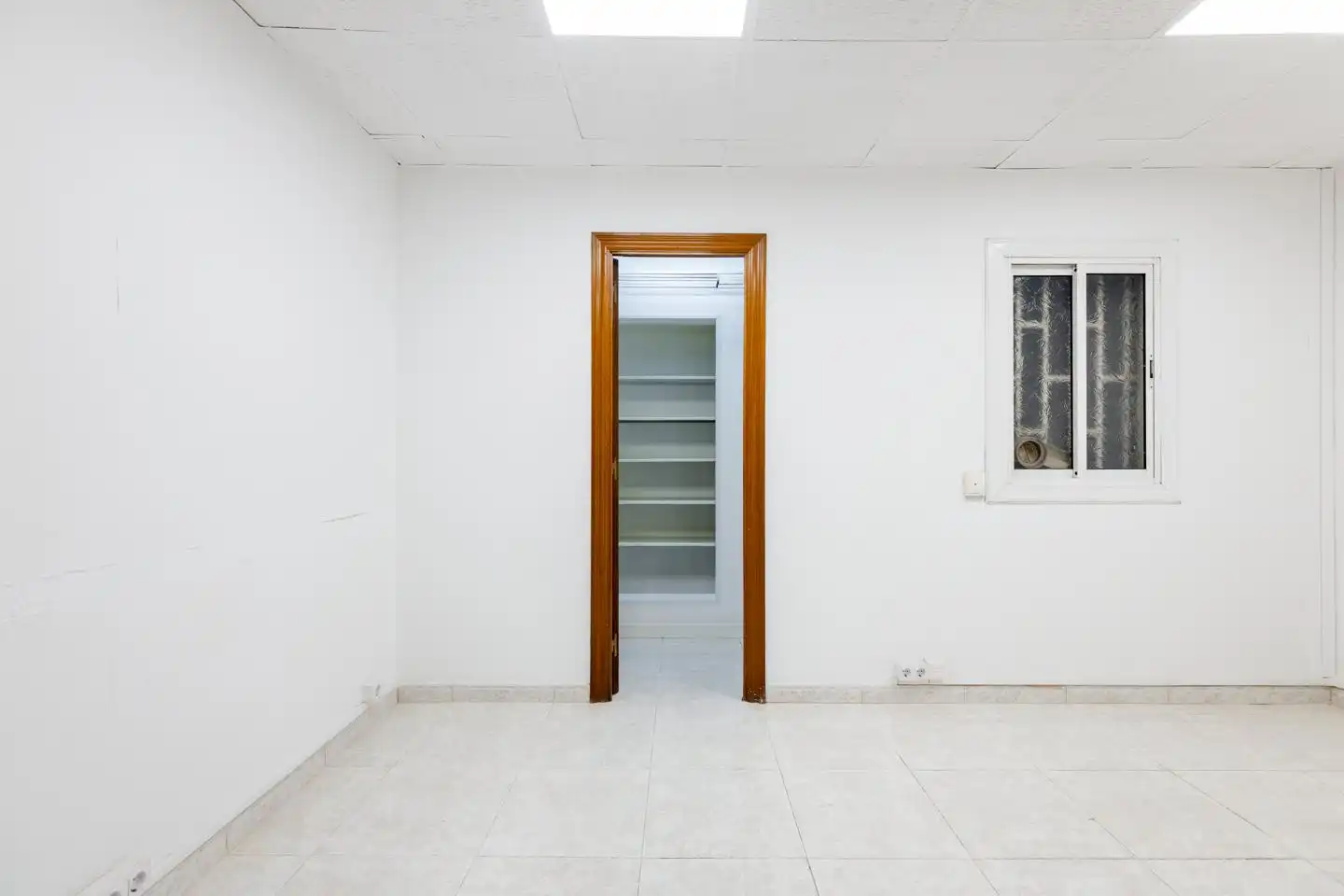 Planta baja en venta en La Salut