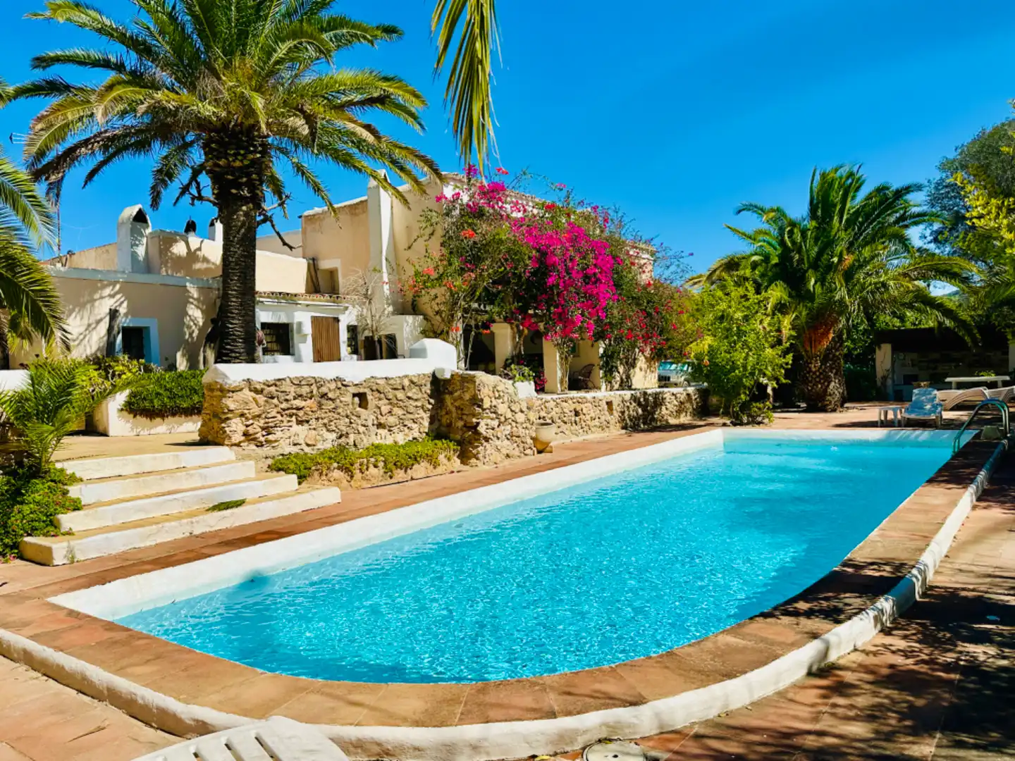 Casa amb piscina en venda a Sant Jordi de Ses Salines-Sant Francesc