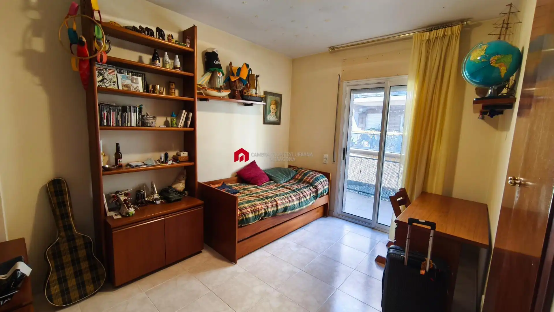 Habitación de Casa adosada en venta en Tortosa con Aire acondicionado, Calefacción y Jardín privado