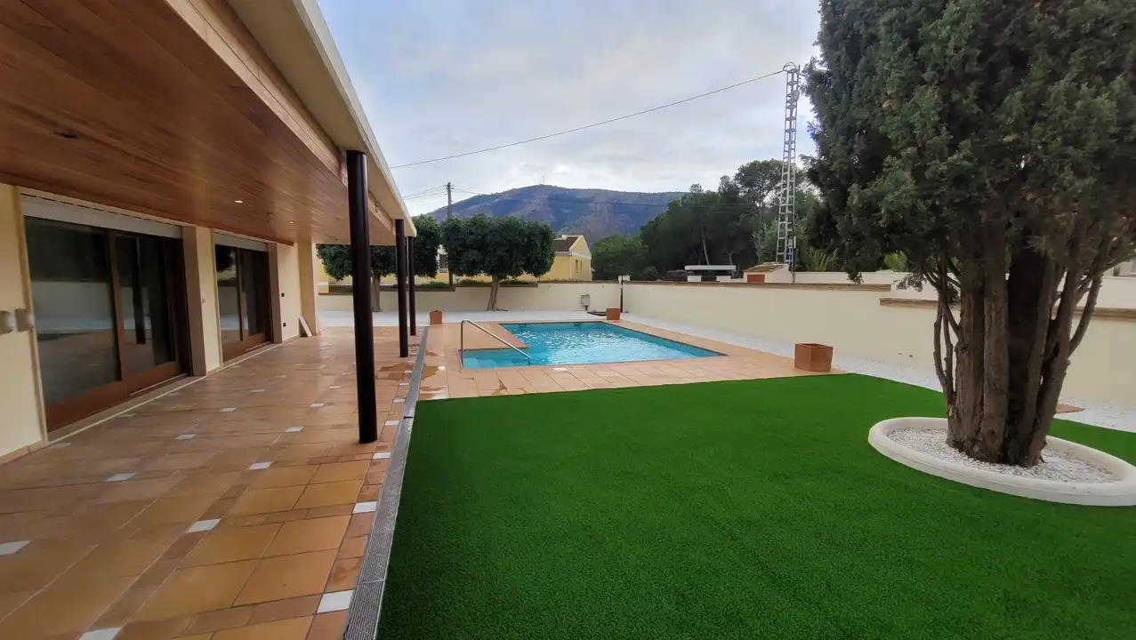 Villa con piscina in vendita a L'Albir, imagen 3