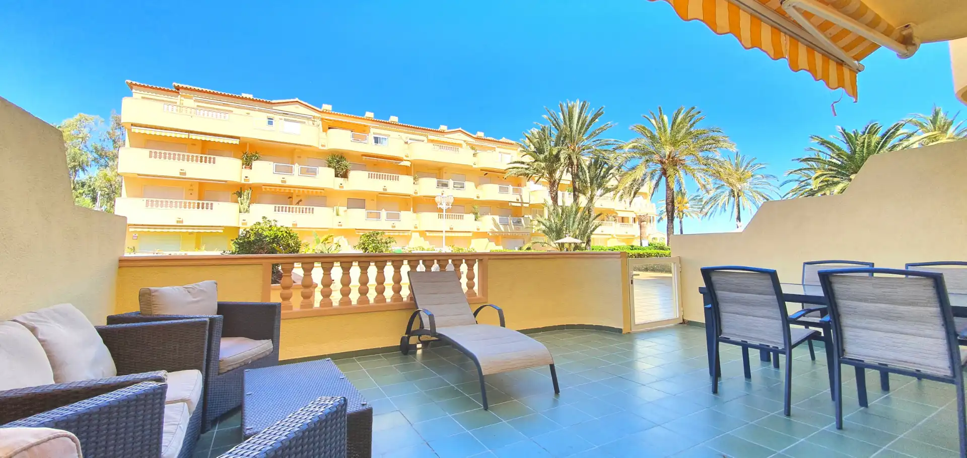 Terraza de Apartamento de alquiler en Dénia con Aire acondicionado, Calefacción y Terraza