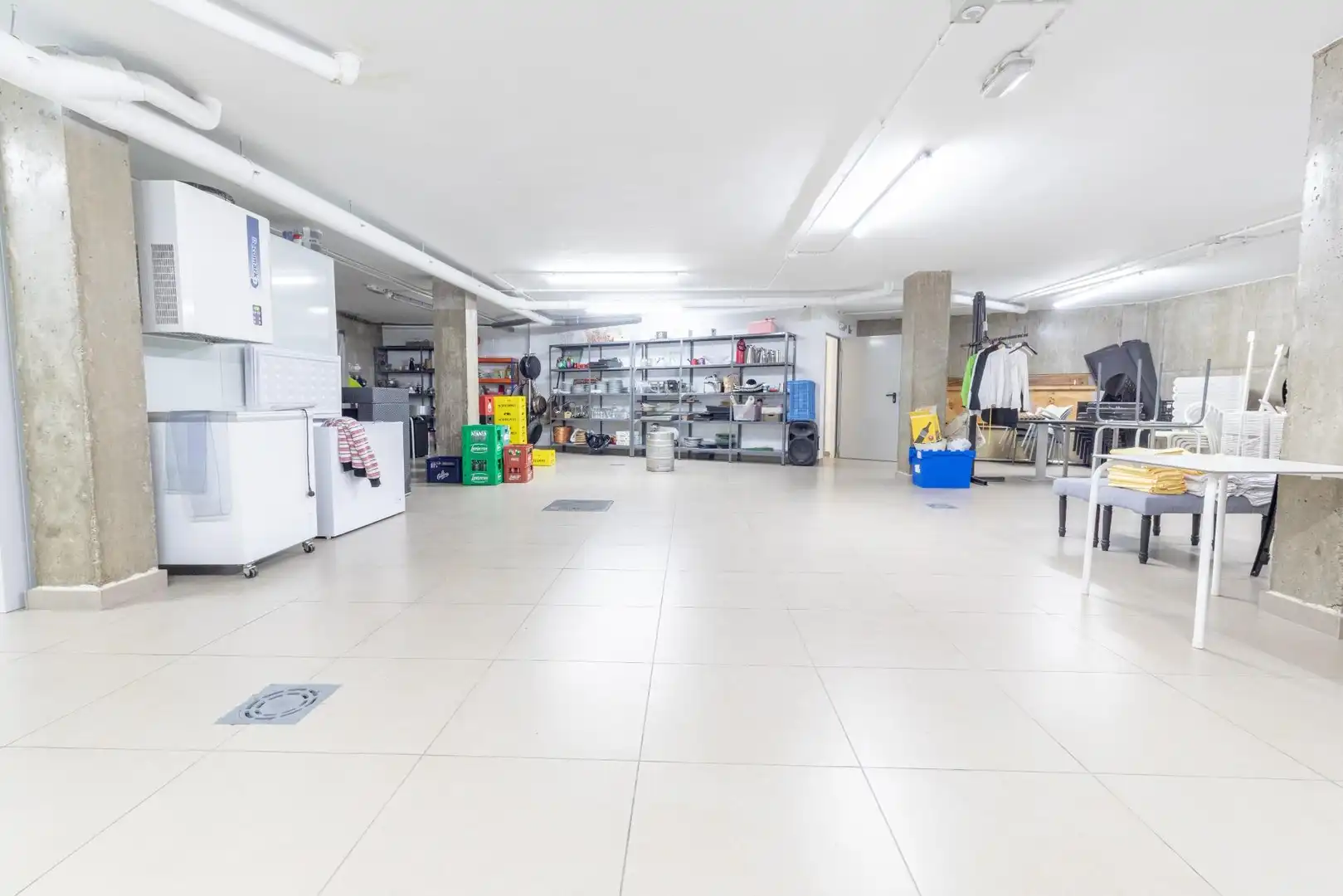 Edificio en venta en Avenida Juan Carlos I, Campos del Río