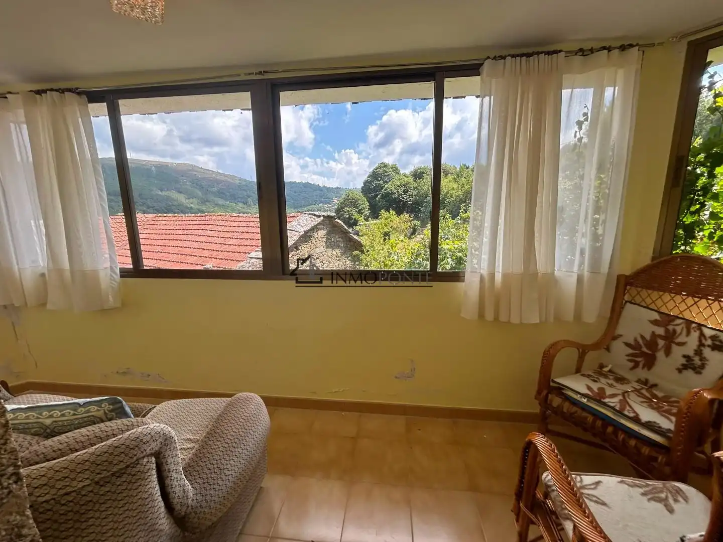 Vista exterior de Casa o xalet en venda en Forcarei amb Calefacció, Jardí privat i Traster