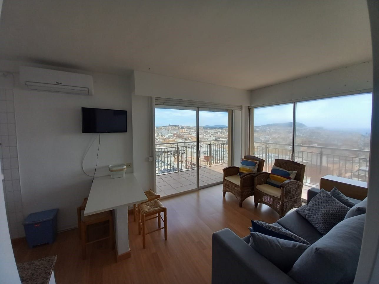 Sala d'estar de Pis en venda en Palamós amb Terrassa i Moblat