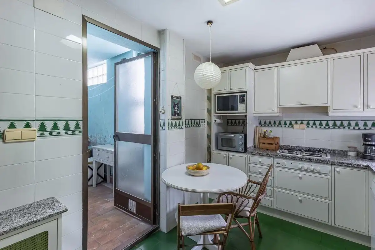 Cocina de Casa o chalet en venta en Cájar con Calefacción, Jardín privado y Piscina