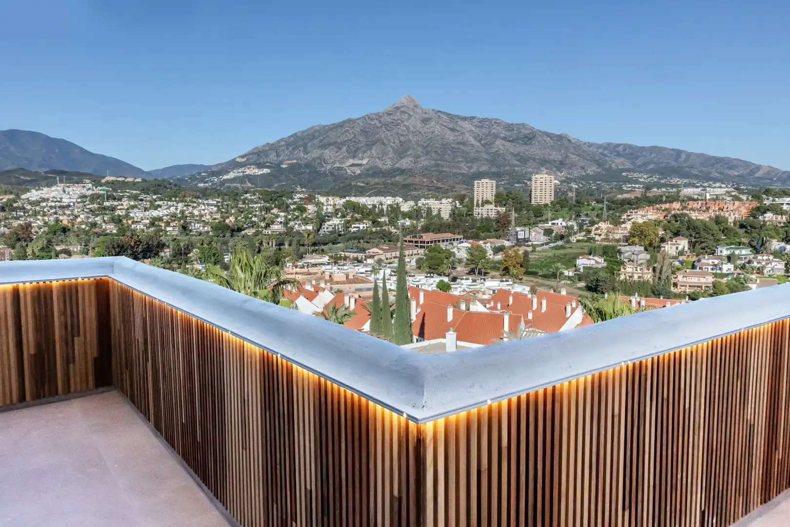Apartament amb piscina en venda a Calle las Ventas