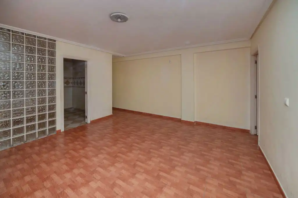 Piso en venta en C/ Maldonado, El Acequión