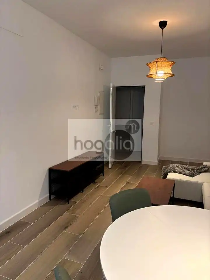 Ground floor for rent in Sevilla, Sevilla