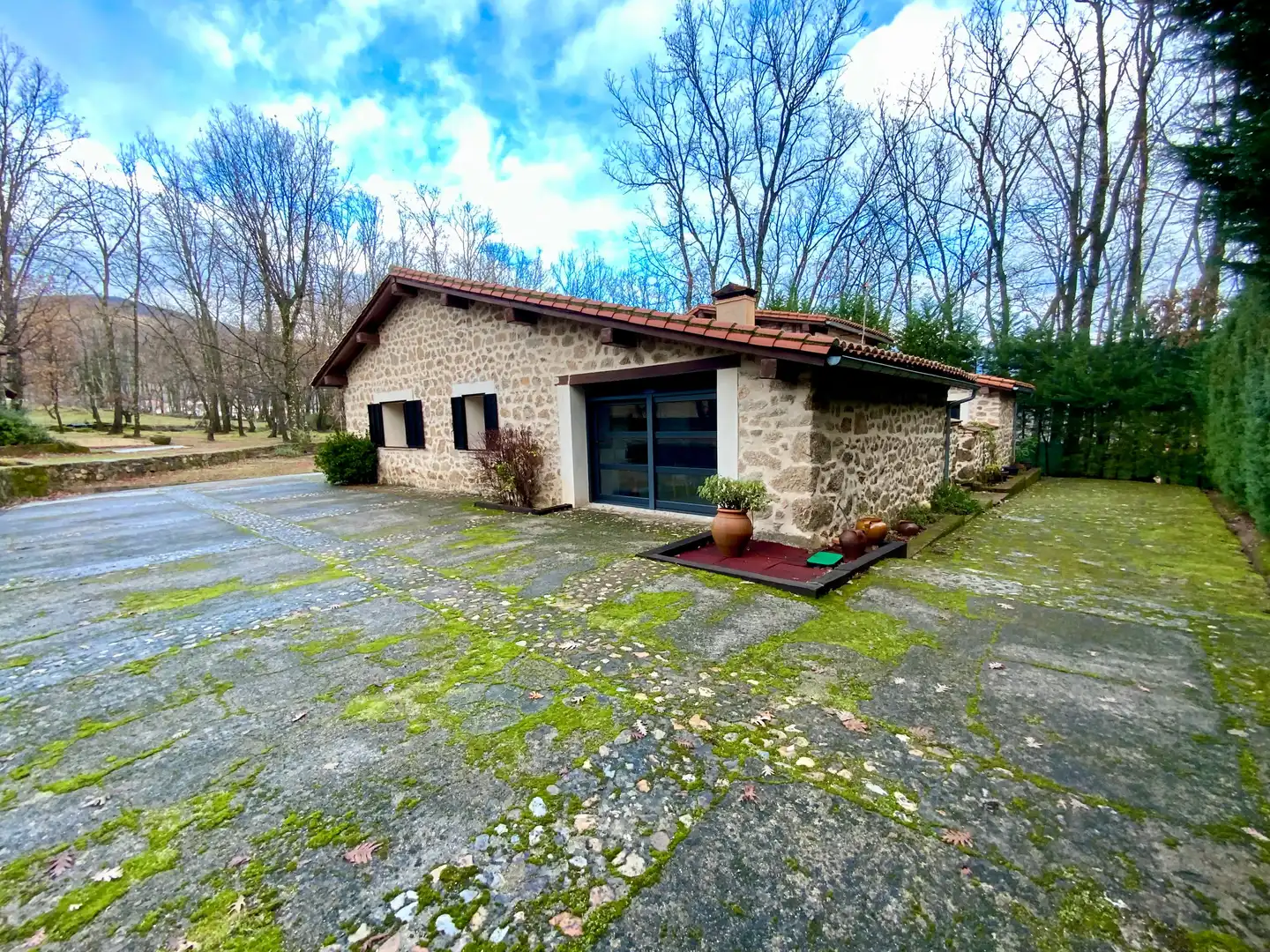 Vista exterior de Casa o chalet en venta en Cuacos de Yuste con Aire acondicionado, Calefacción y Jardín privado