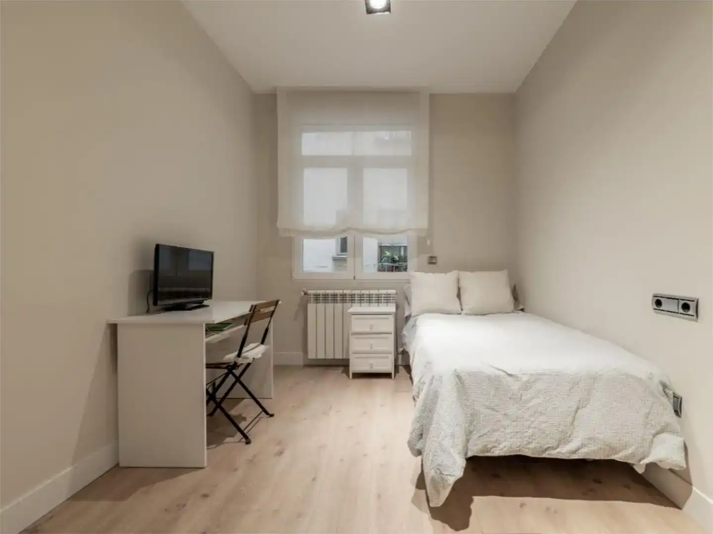 Bedroom of Flat for rent in Cartagena ciudad
