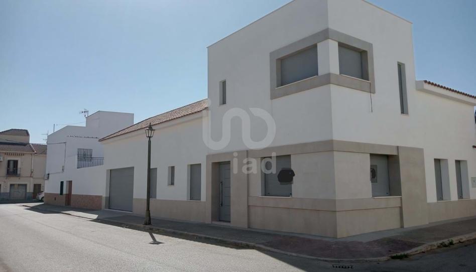Foto 1 de Casa o chalet en venta en  Calle Gandhi 30, 30, La Luisiana, Sevilla