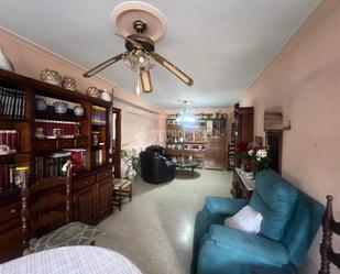 Living room of Flat for sale in  Sevilla Capital  with Air Conditioner