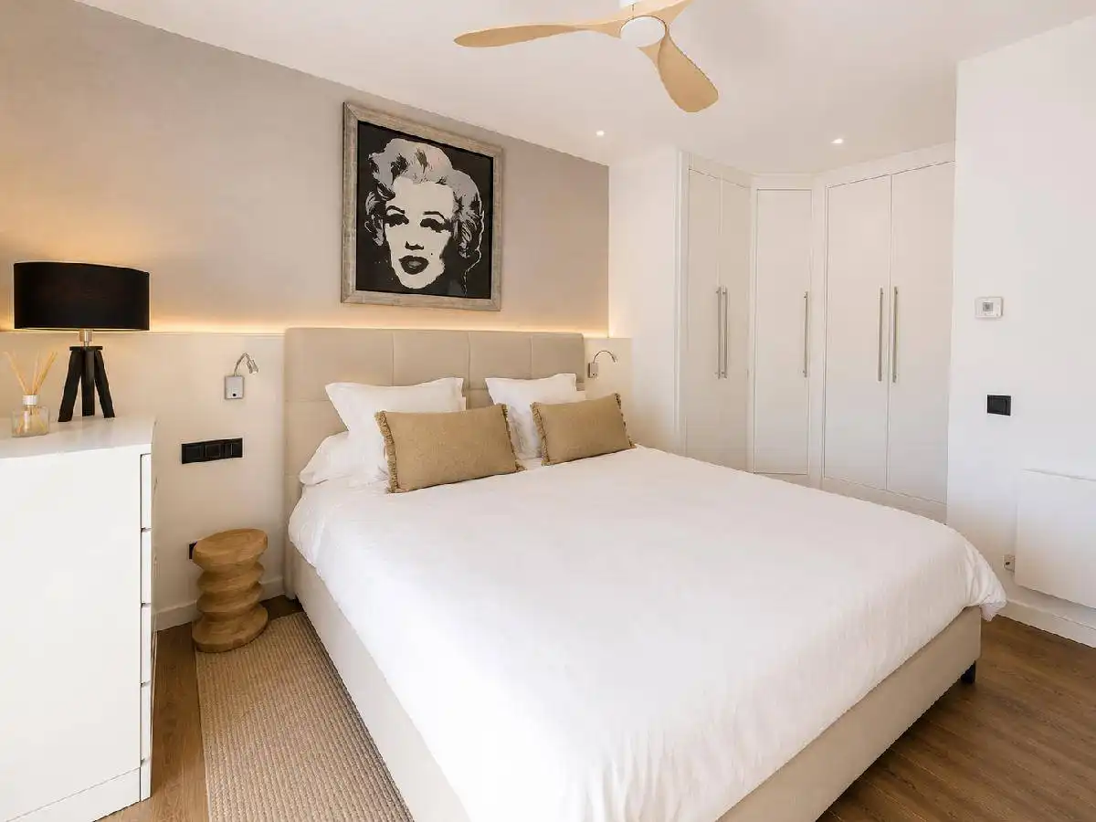 Chalet con piscina en venta en San Pedro de Alcántara, imagen 10