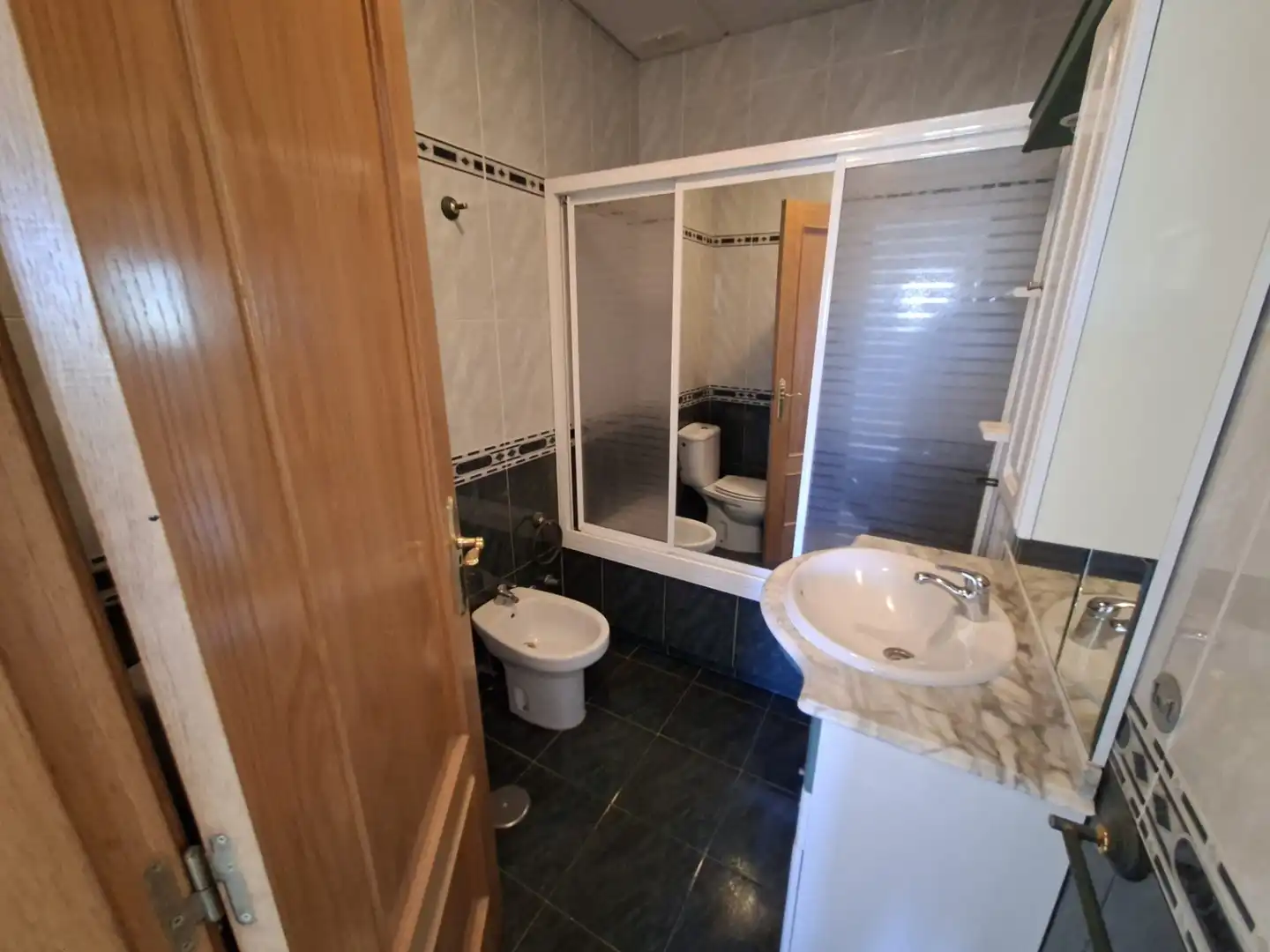 Bathroom of Houses for sale in Plasencia  with Air Conditioner