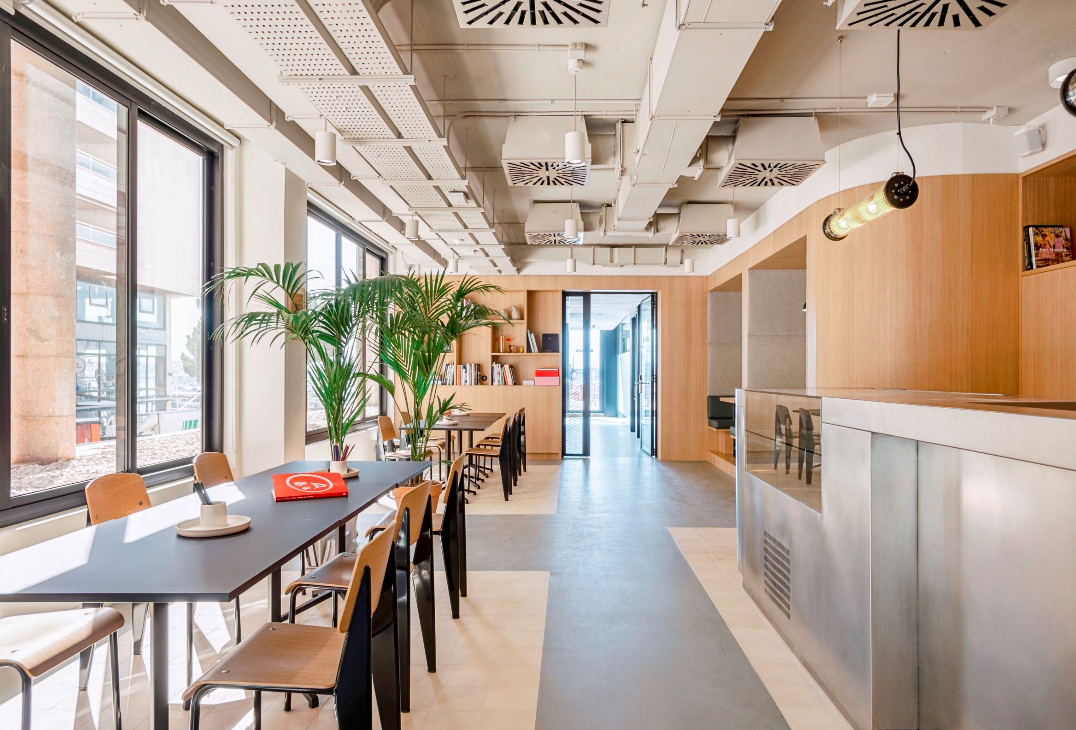 Office to rent in  Palma de Mallorca  with Air Conditioner, Heating and Furnished