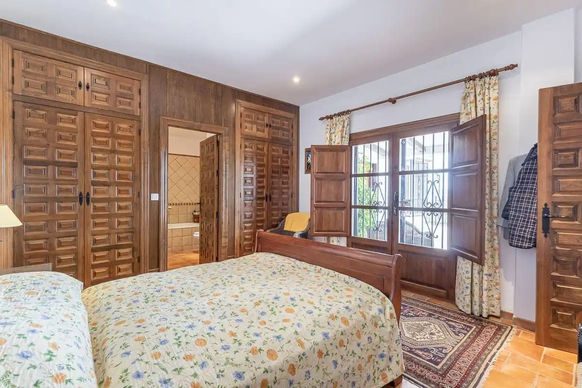 Habitación de Finca rústica en venta en Alcalá la Real con Calefacción y Terraza