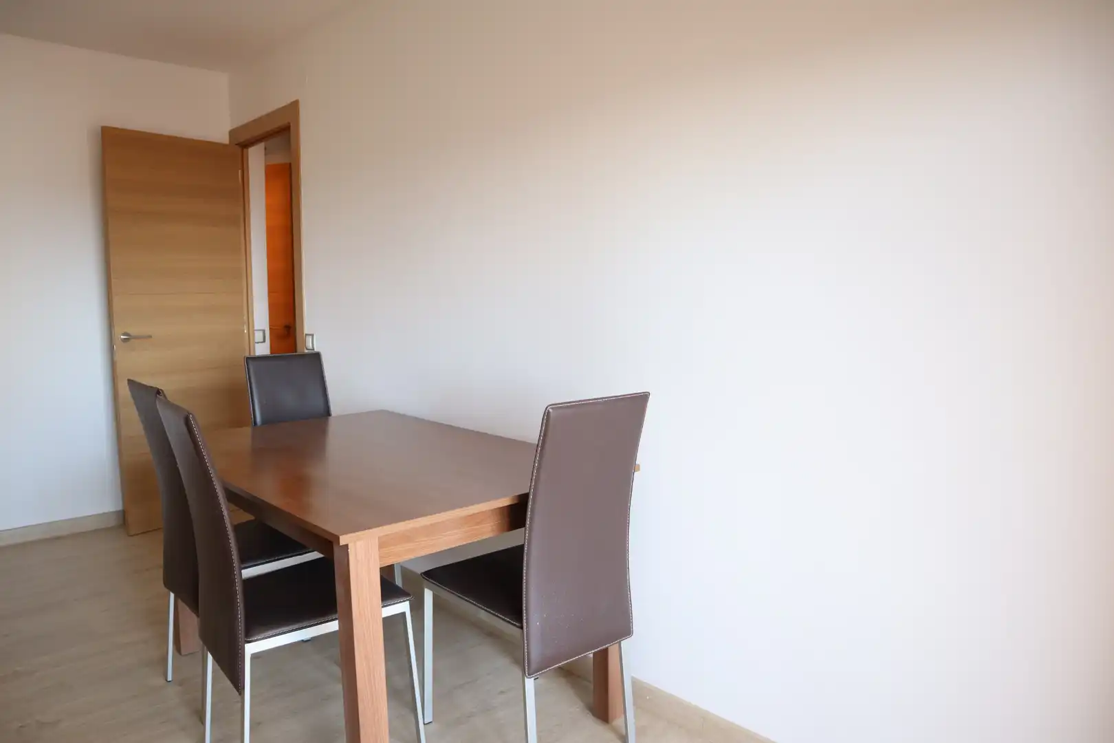 Menjador de Pis en venda en Calella amb Traster, Balcó i Piscina comunitària