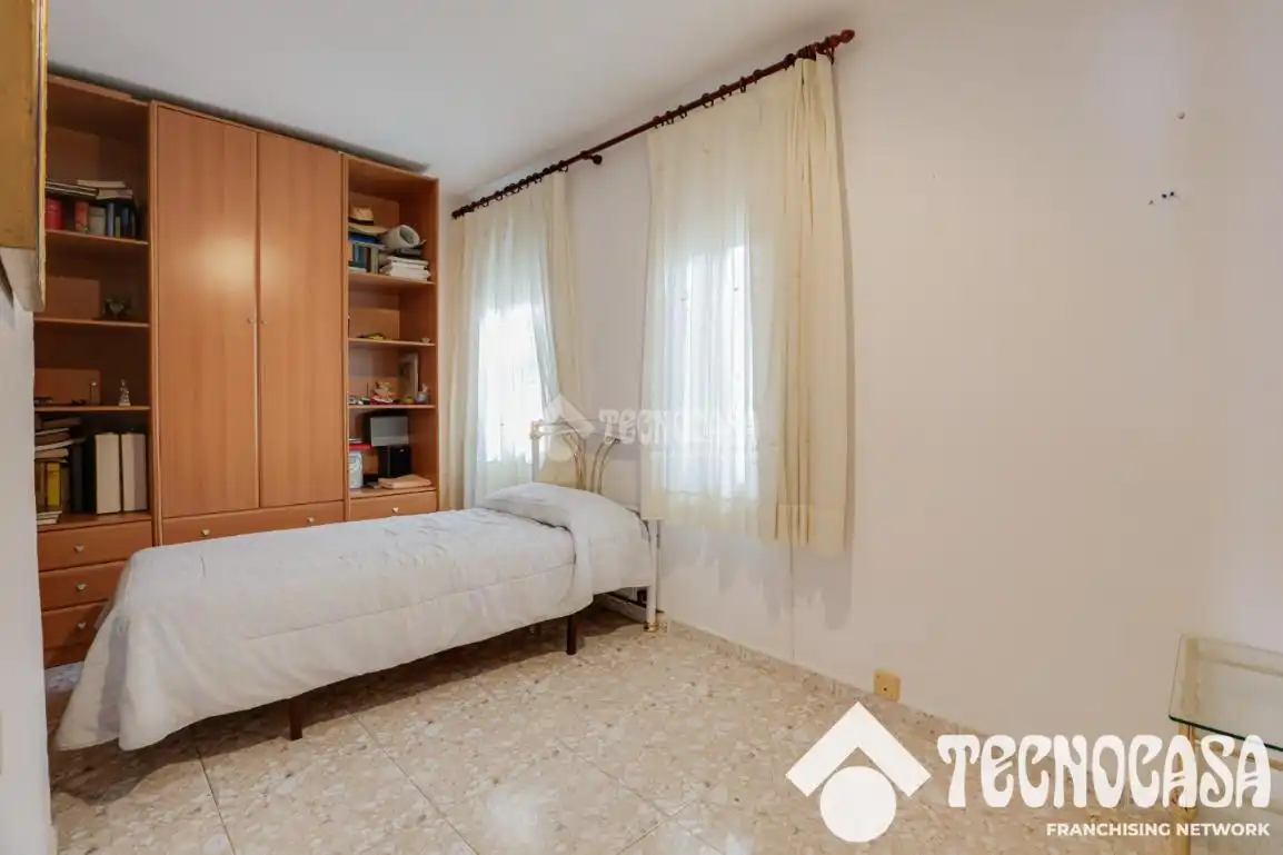 Habitación de Piso en venta en Barcelona con Aire acondicionado y Balcón